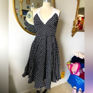Pinup couture pockadot dress